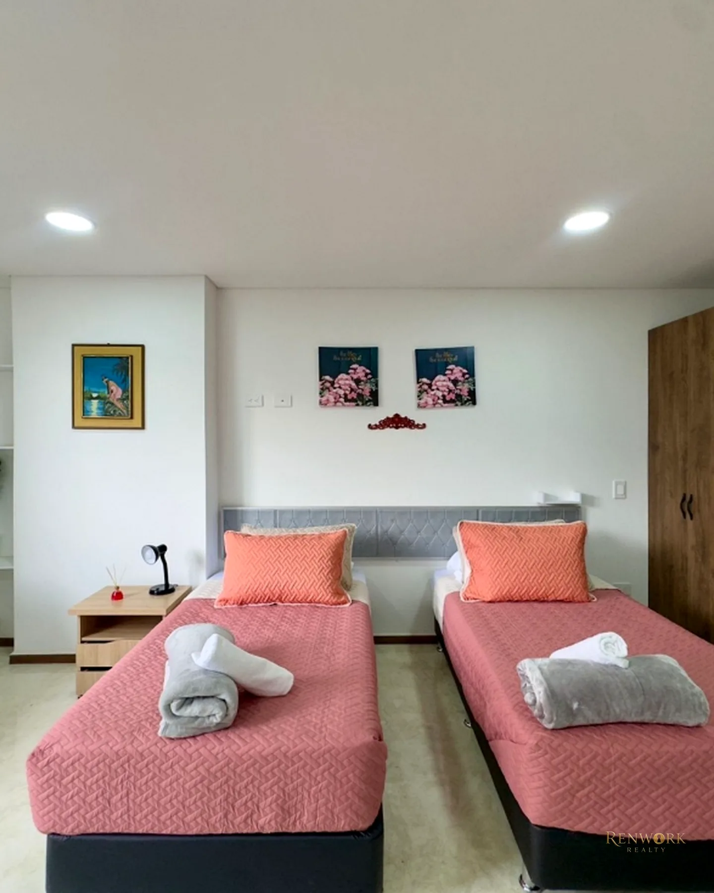 VENTA DE PISO COMPLETO EN LAURELES: 4 APARTAESTUDIOS RENTANDO AIRBNB · foto 4