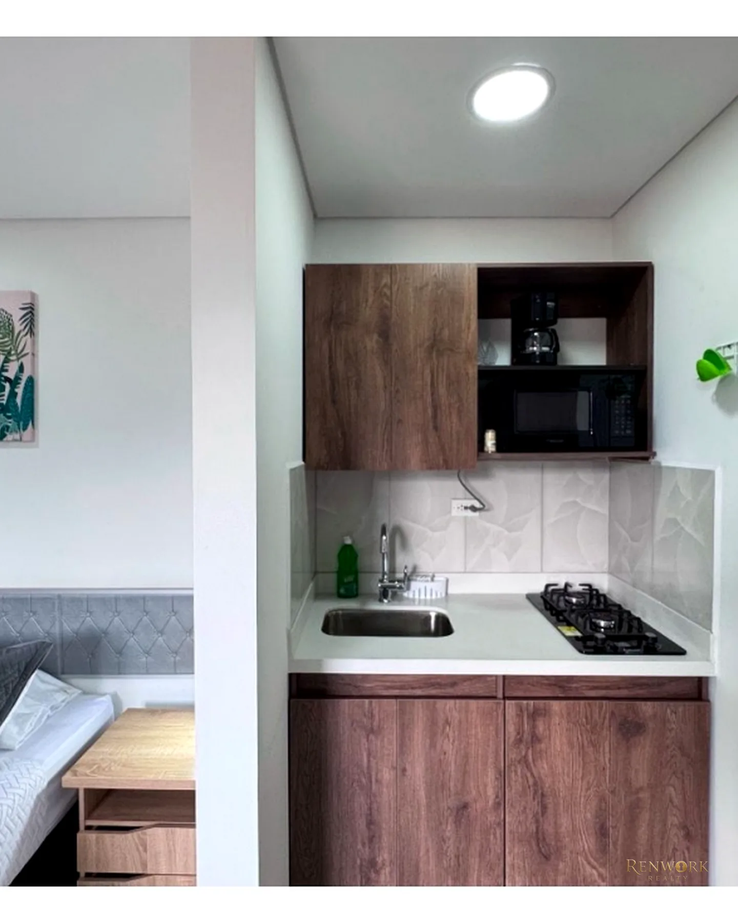 VENTA DE PISO COMPLETO EN LAURELES: 4 APARTAESTUDIOS RENTANDO AIRBNB · foto 12