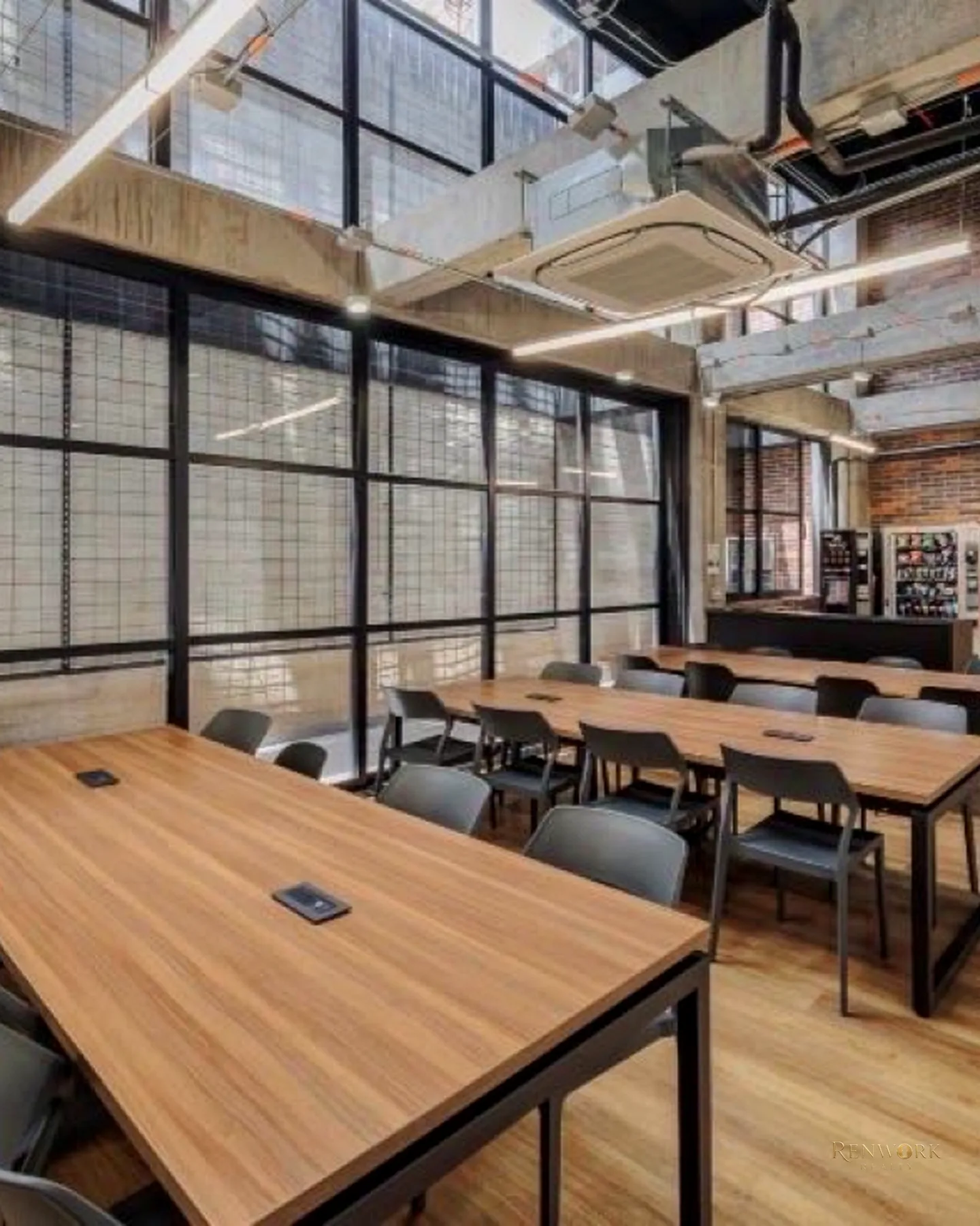 VENTA EDIFICIO CORPORATIVO- ASTORGA EL POBLADO · foto 2