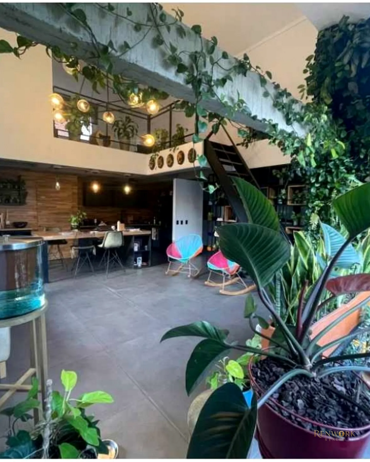 VENTA ESPECTACULAR APARTAMENTO DUPLEX REMODELADO EN EL POBLADO · foto 6