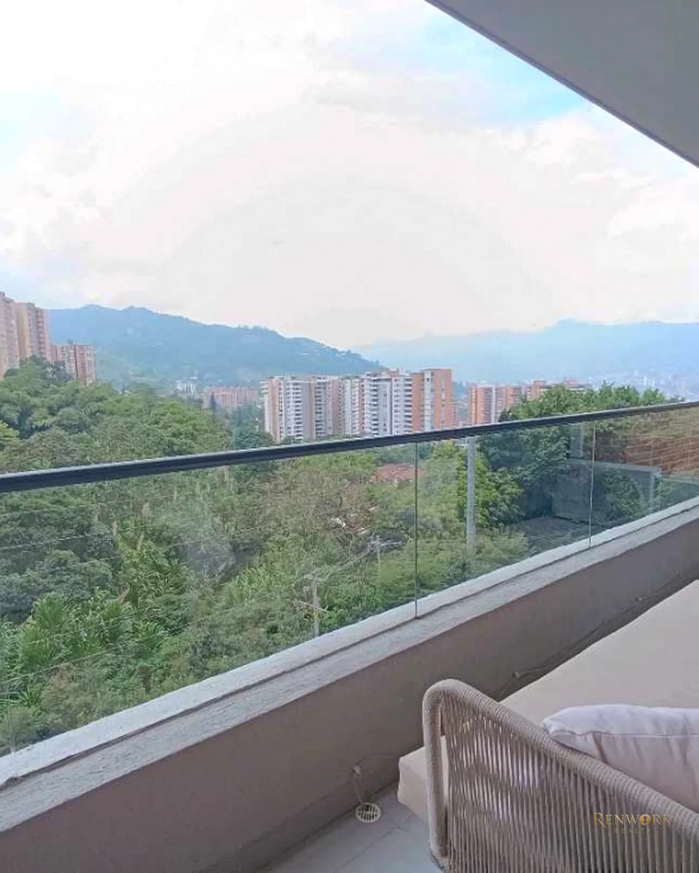 VENTA: ESPECTACULAR APARTAMENTO | LOMA DEL ESCOBERO, ENVIGADO. · foto 10