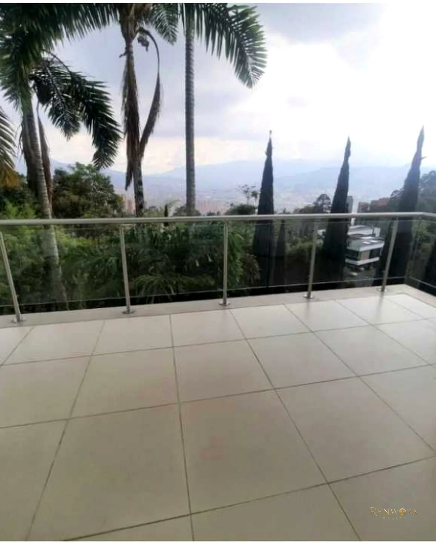 VENTA ESPECTACULAR CASA EN LAS PALMAS. · foto 15