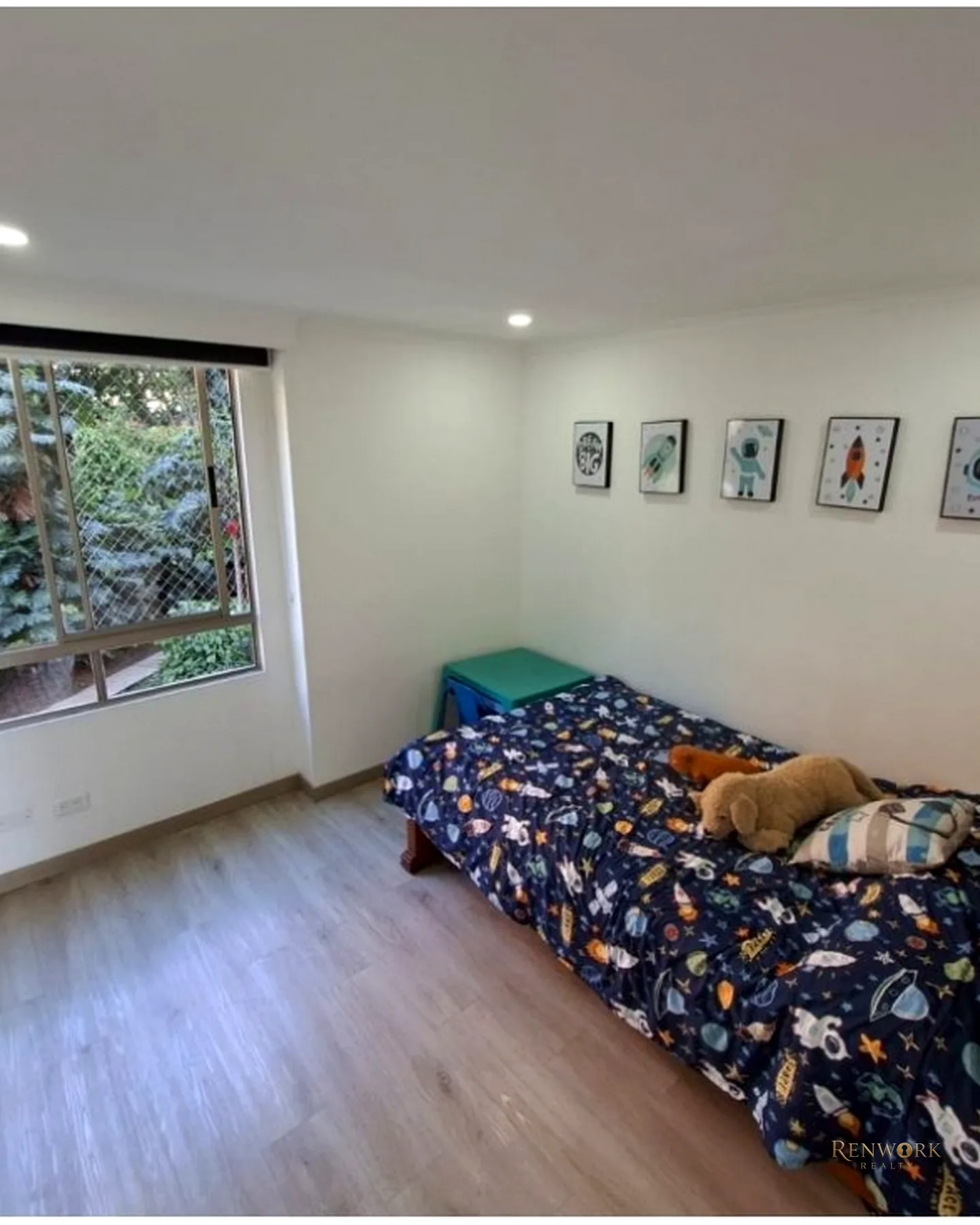 VENTA EXCELENTE APARTAMENTO CERCA A EL TESORO POBLADO REMODELADO · foto 13