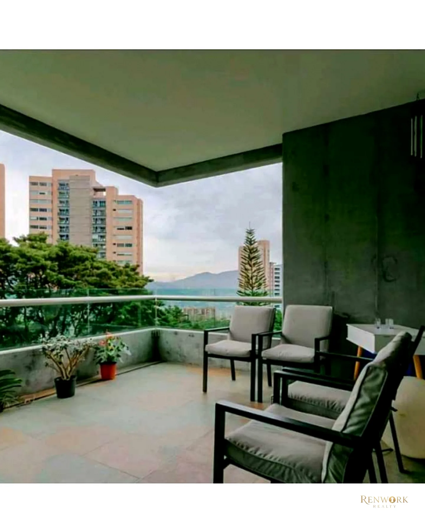 VENTA EXCELENTE APARTAMENTO POBLADO SECTOR BALSOS · foto 9