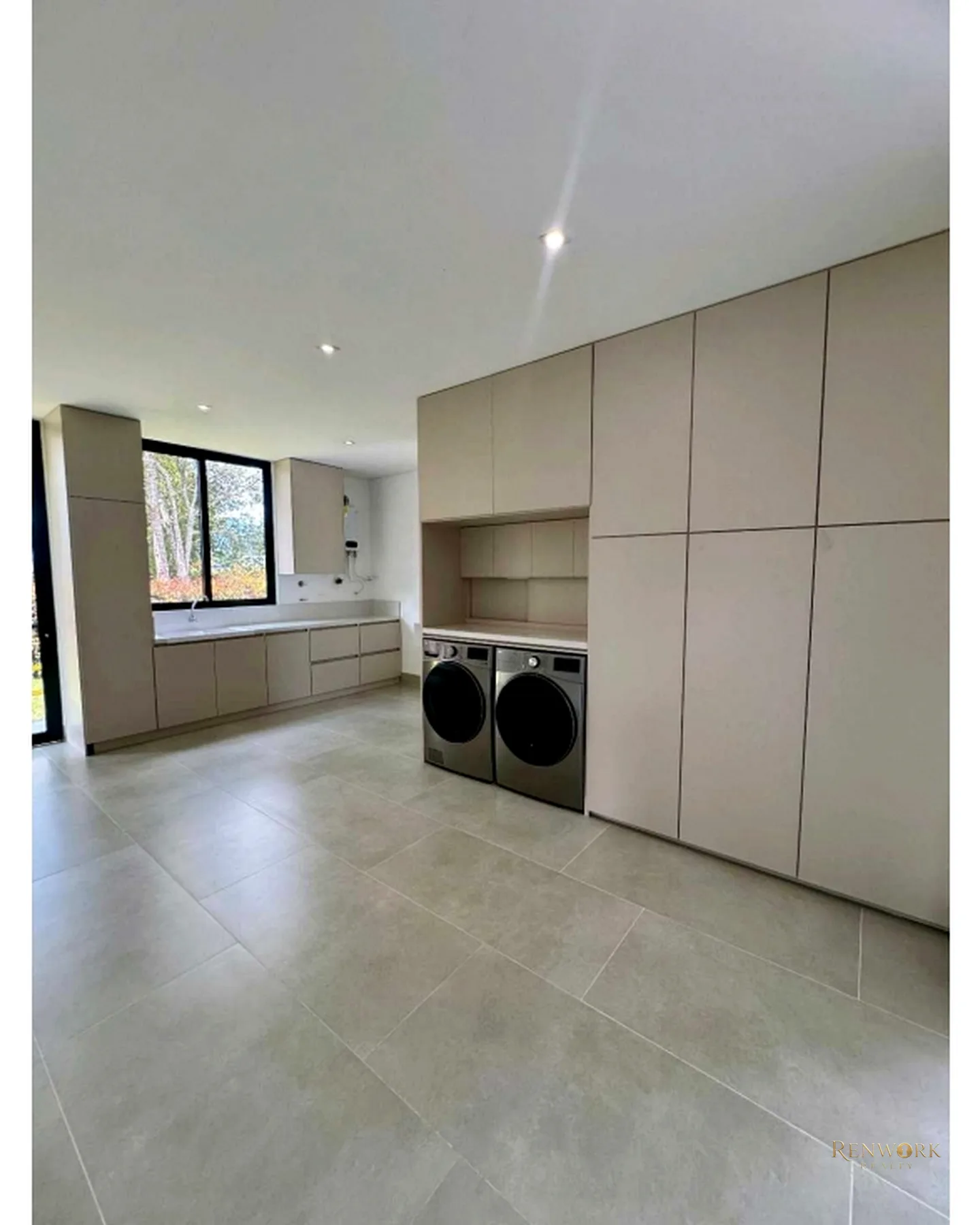 VENTA EXCLUSIVA CASA EN LLANOGRANDE · foto 6