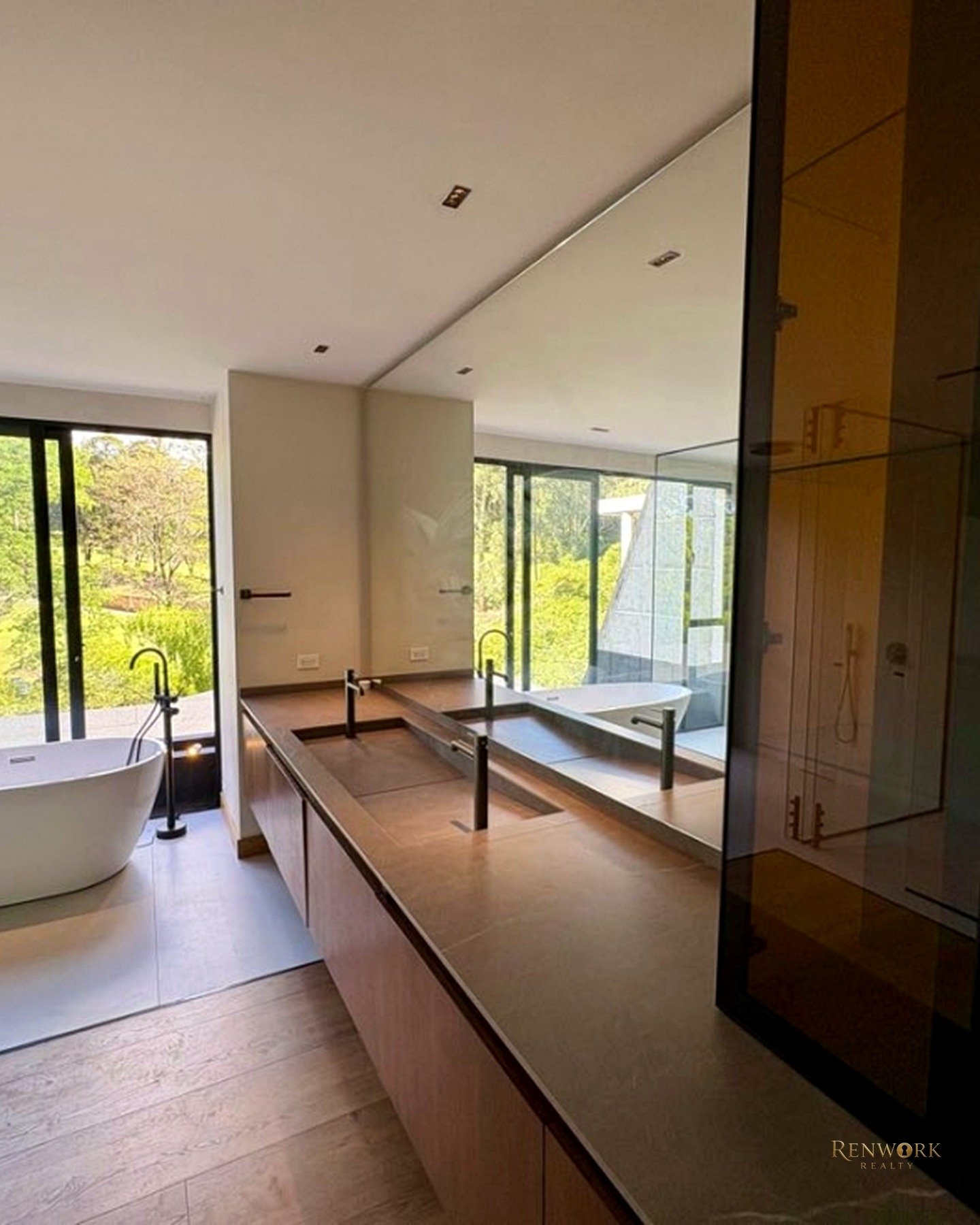 VENTA - EXCLUSIVO APARTAMENTO DE 500 M² EN EL POBLADO · foto 6