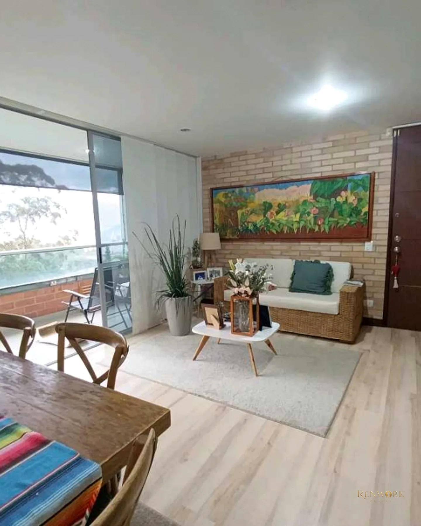 VENTA: EXCLUSIVO APARTAMENTO | LOMA DEL CHOCHO, ENVIGADO · foto 2