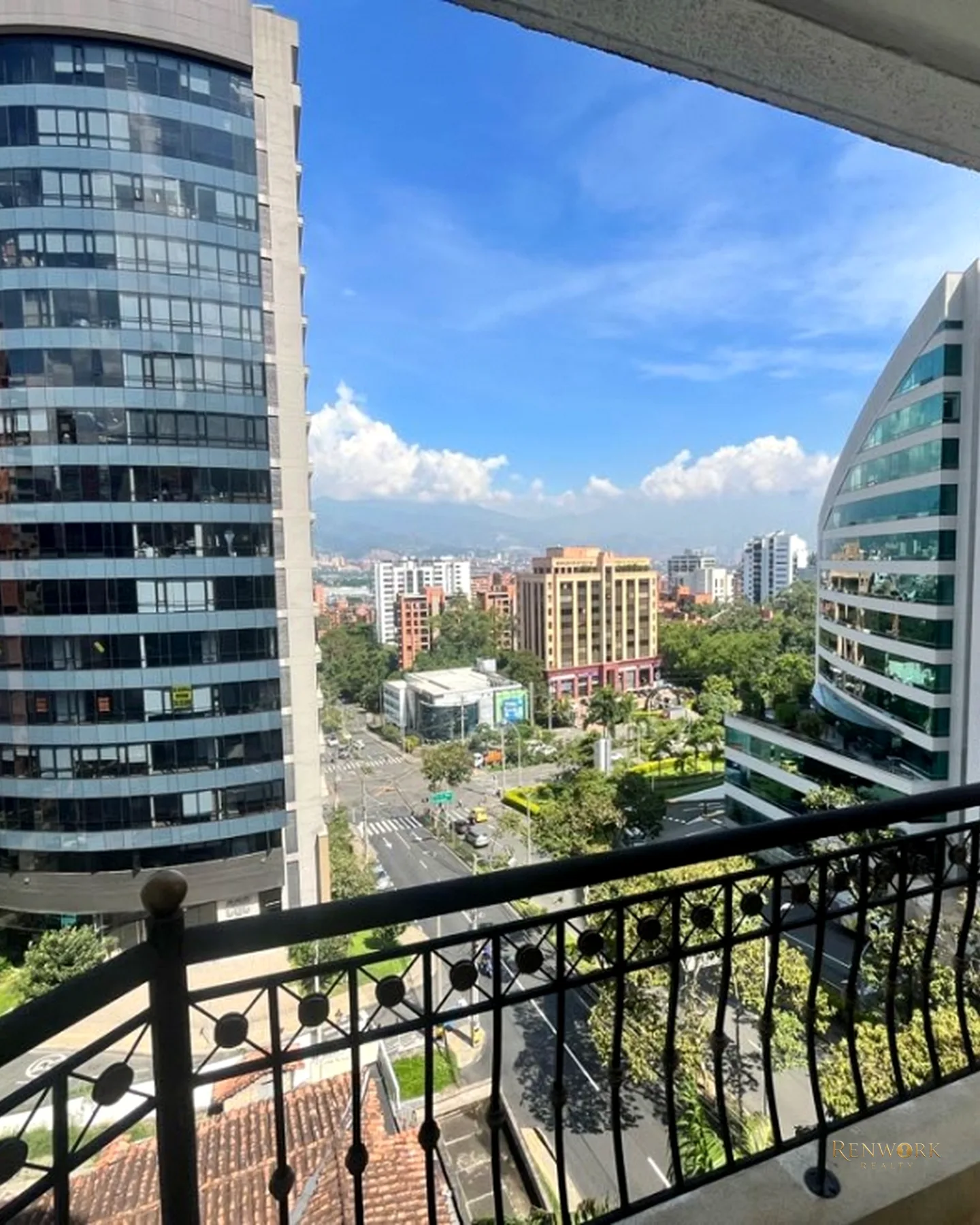 VENTA EXCLUSIVO APARTAMENTO MILLA DE ORO EL POBLADO MEDELLÍN ANTIOQUIA · foto 19