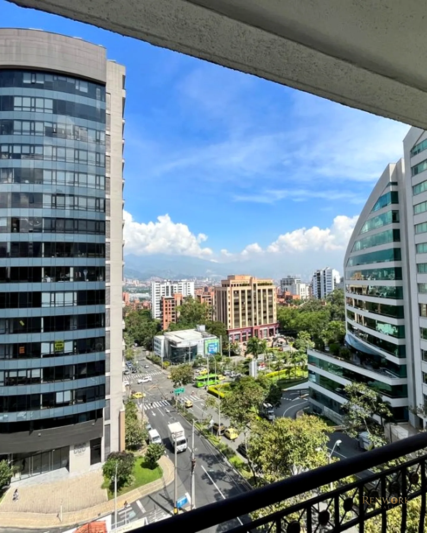 VENTA EXCLUSIVO APARTAMENTO MILLA DE ORO EL POBLADO MEDELLÍN ANTIOQUIA · foto 21