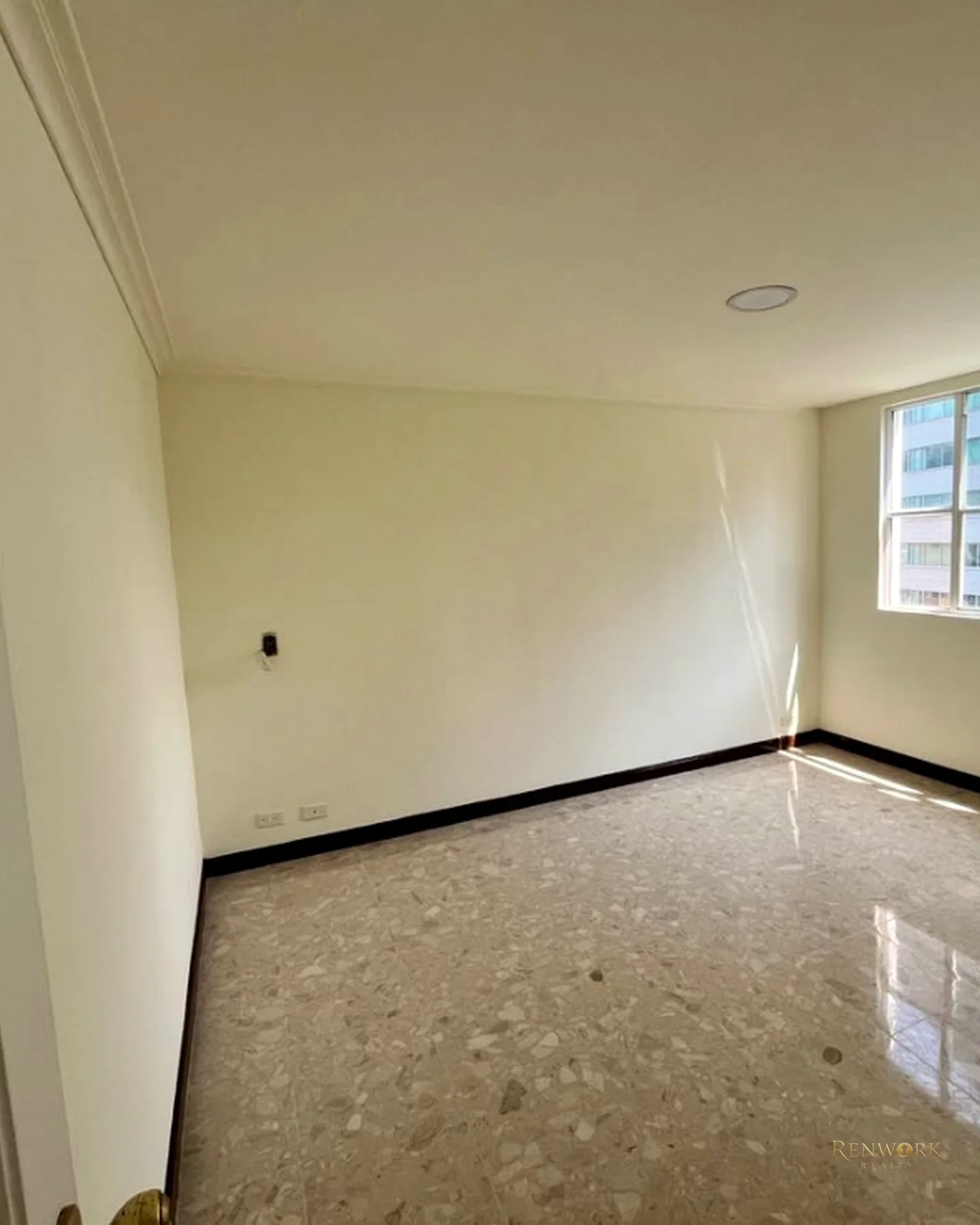 VENTA EXCLUSIVO APARTAMENTO MILLA DE ORO EL POBLADO MEDELLÍN ANTIOQUIA · foto 16