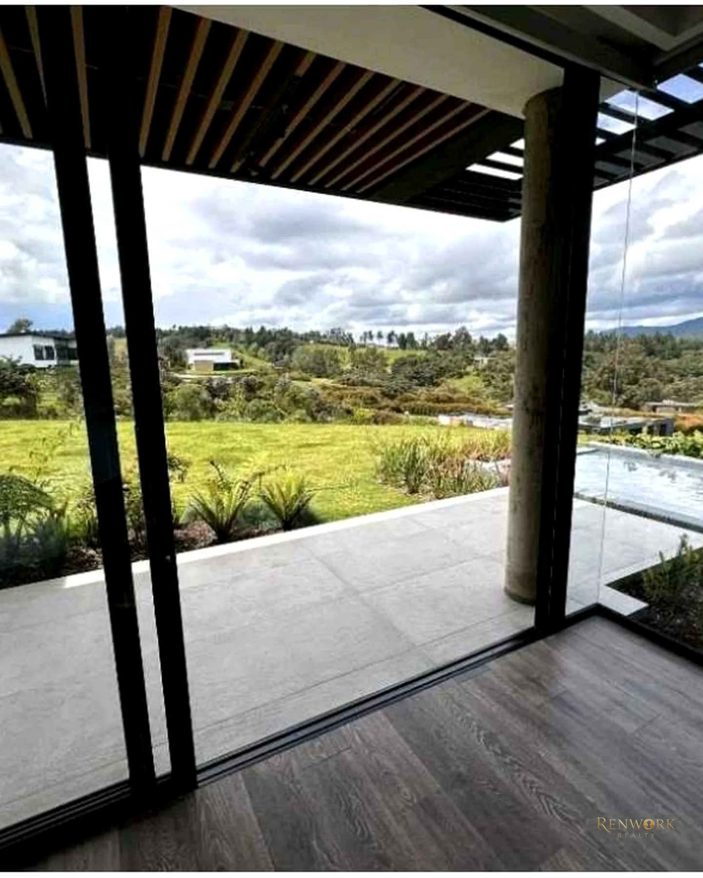 VENTA EXTRAORDINARIA CASA PARA ESTRENAR EN EL ALTO DE LAS PALMAS · foto 10