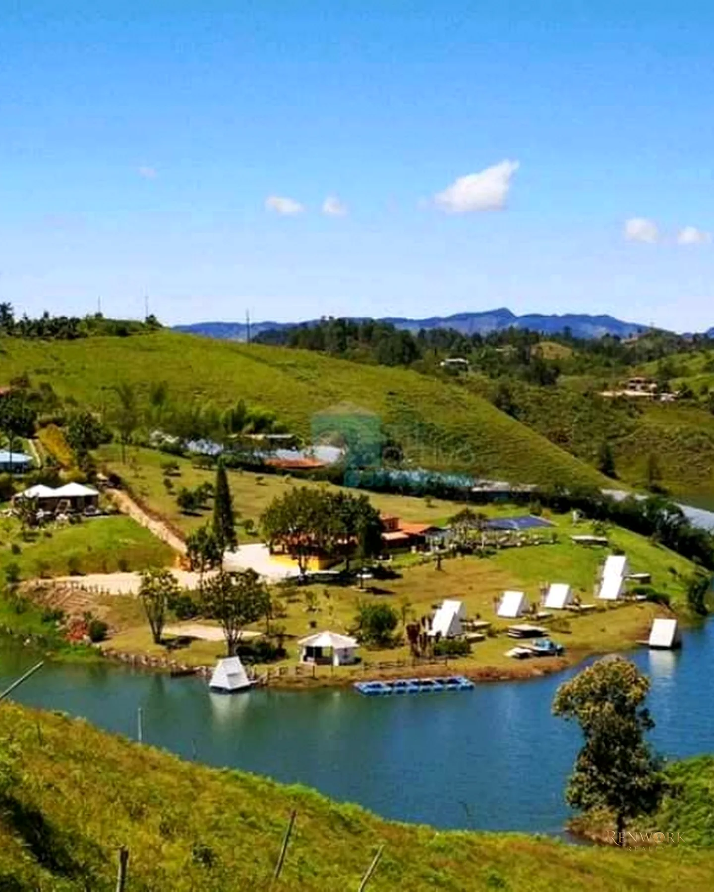 VENTA FINCA HOTEL EN GUATAPÉ ANTIOQUIA · foto 5