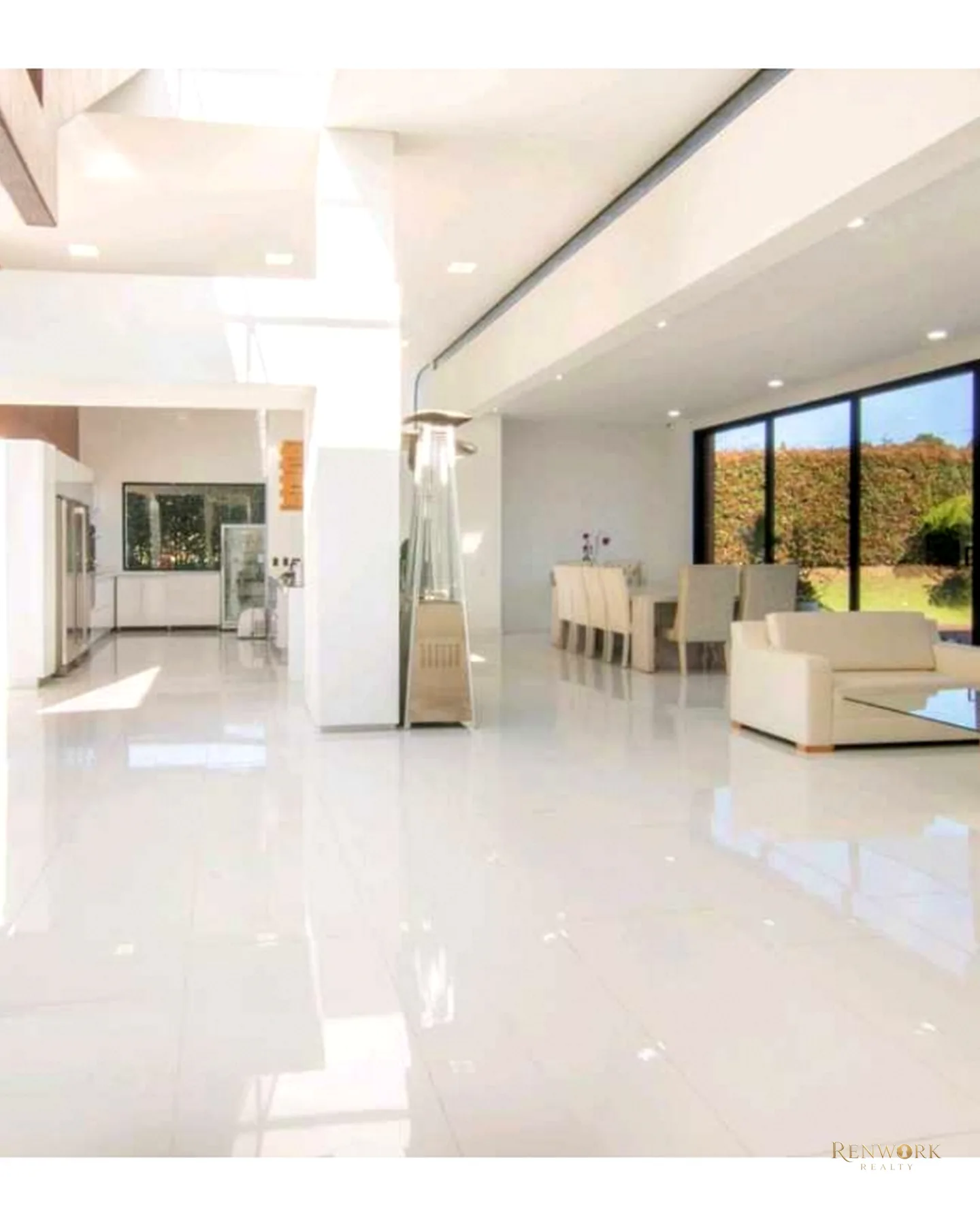 VENTA HERMOSA CASA ALTO DE LAS PALMAS. · foto 3