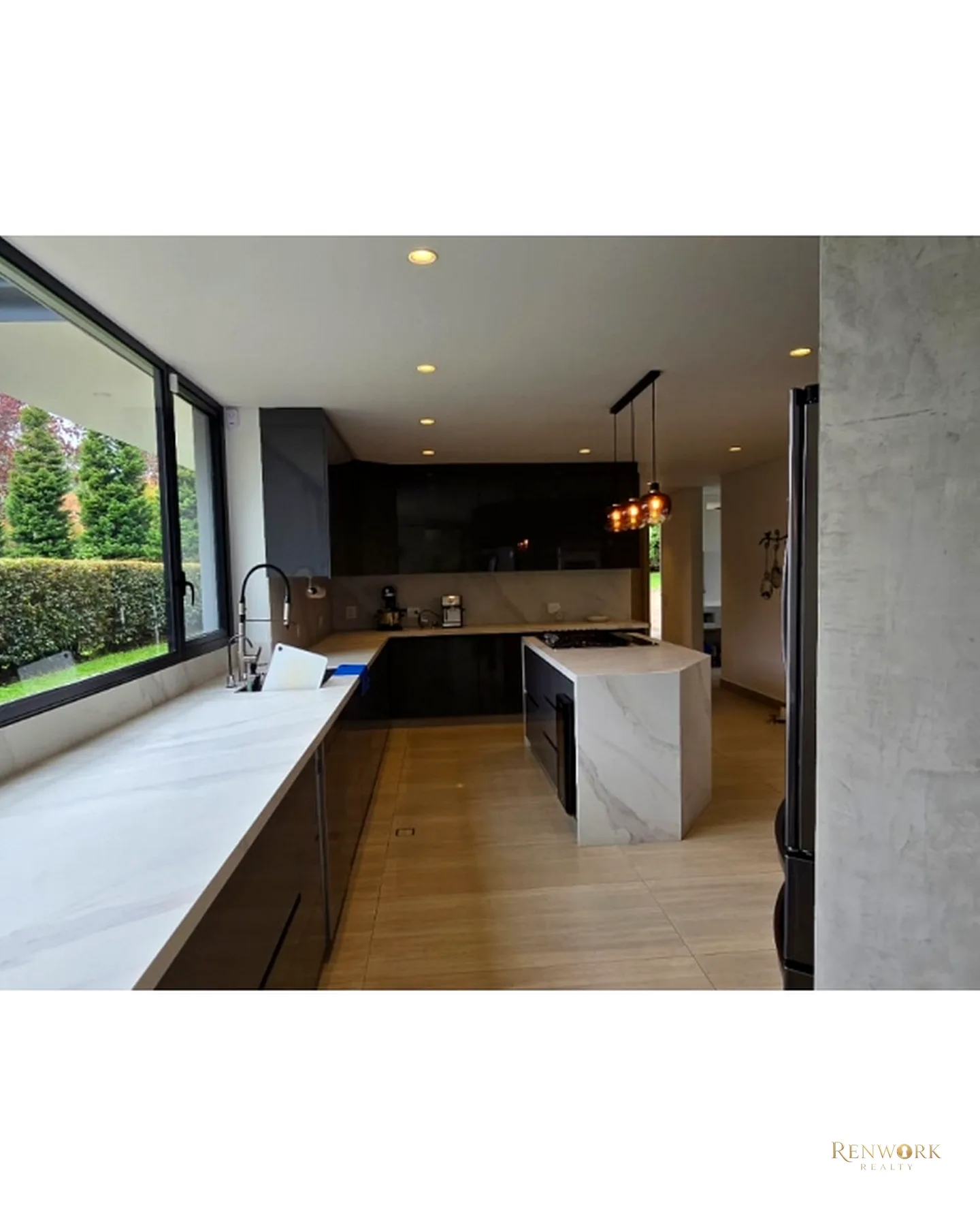 VENTA HERMOSA CASA EN EL RETIRO · foto 8