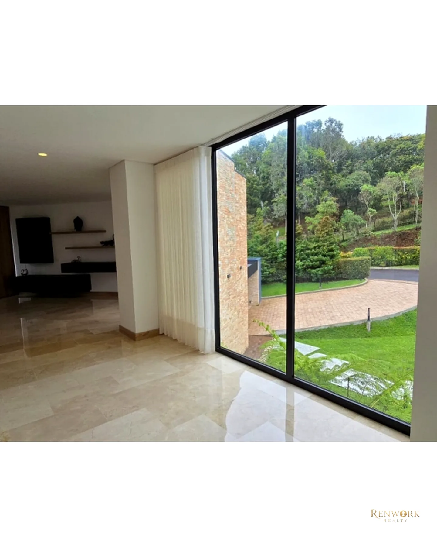 VENTA HERMOSA CASA EN EL RETIRO · foto 19