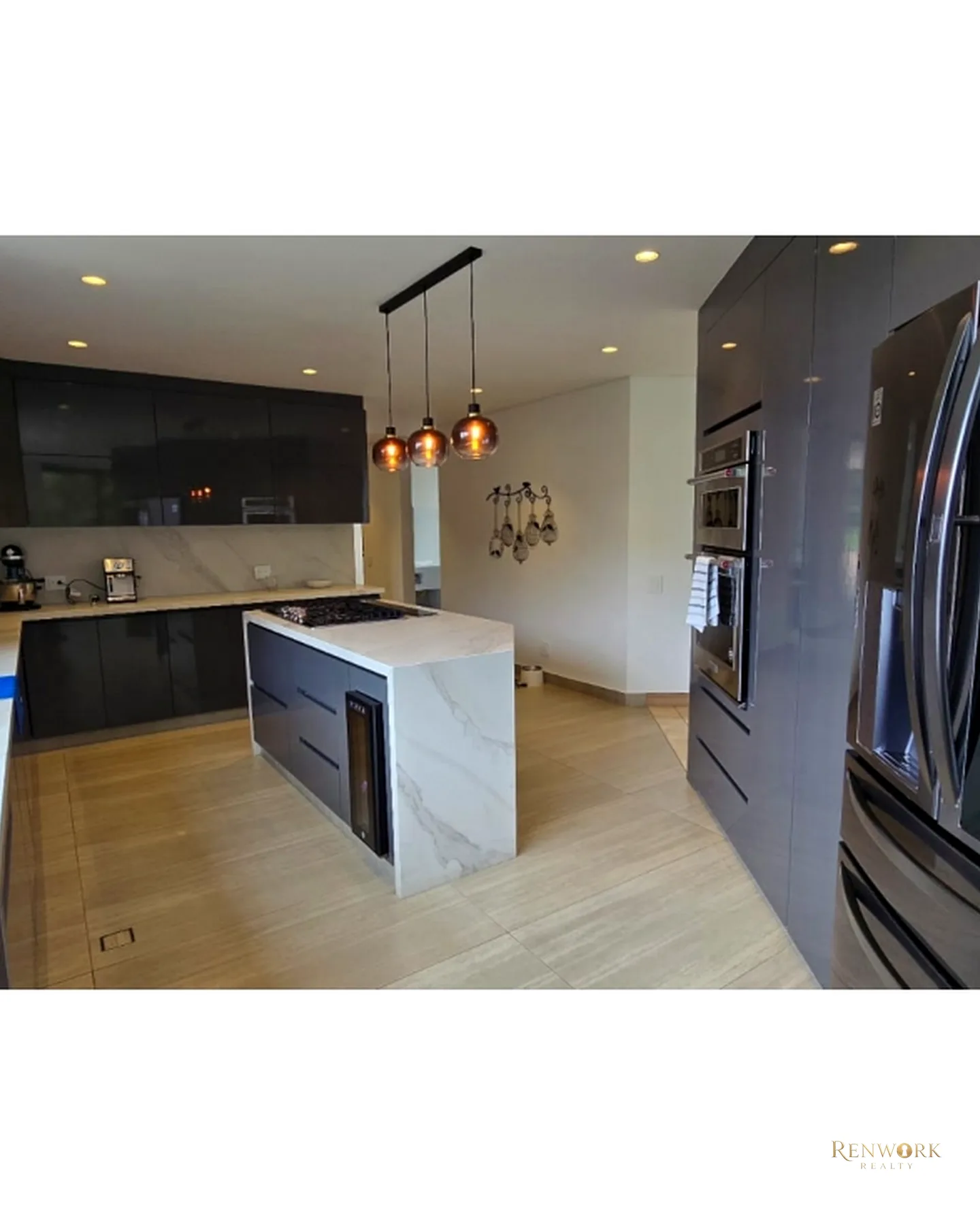 VENTA HERMOSA CASA EN EL RETIRO · foto 6