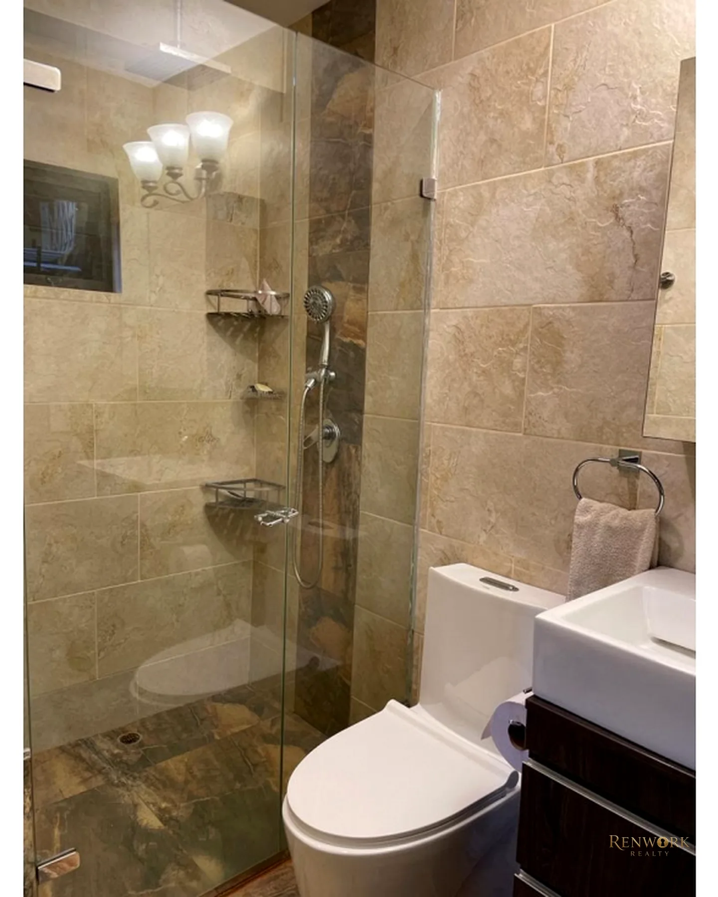 VENTA HERMOSA CASA FINCA EN EL PEÑOL - LA MEJOR VEREDA · foto 10