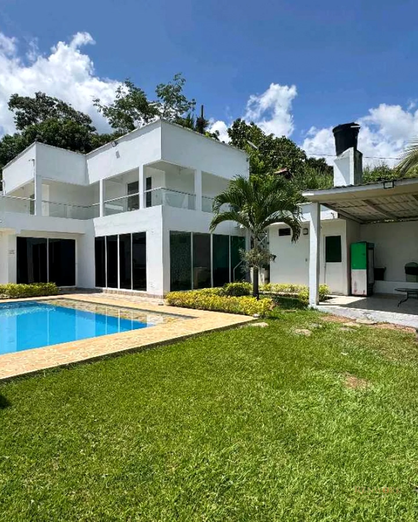 VENTA HERMOSA FINCA CERCA DEL PARQUE DE SAN JERÓNIMO · foto 7