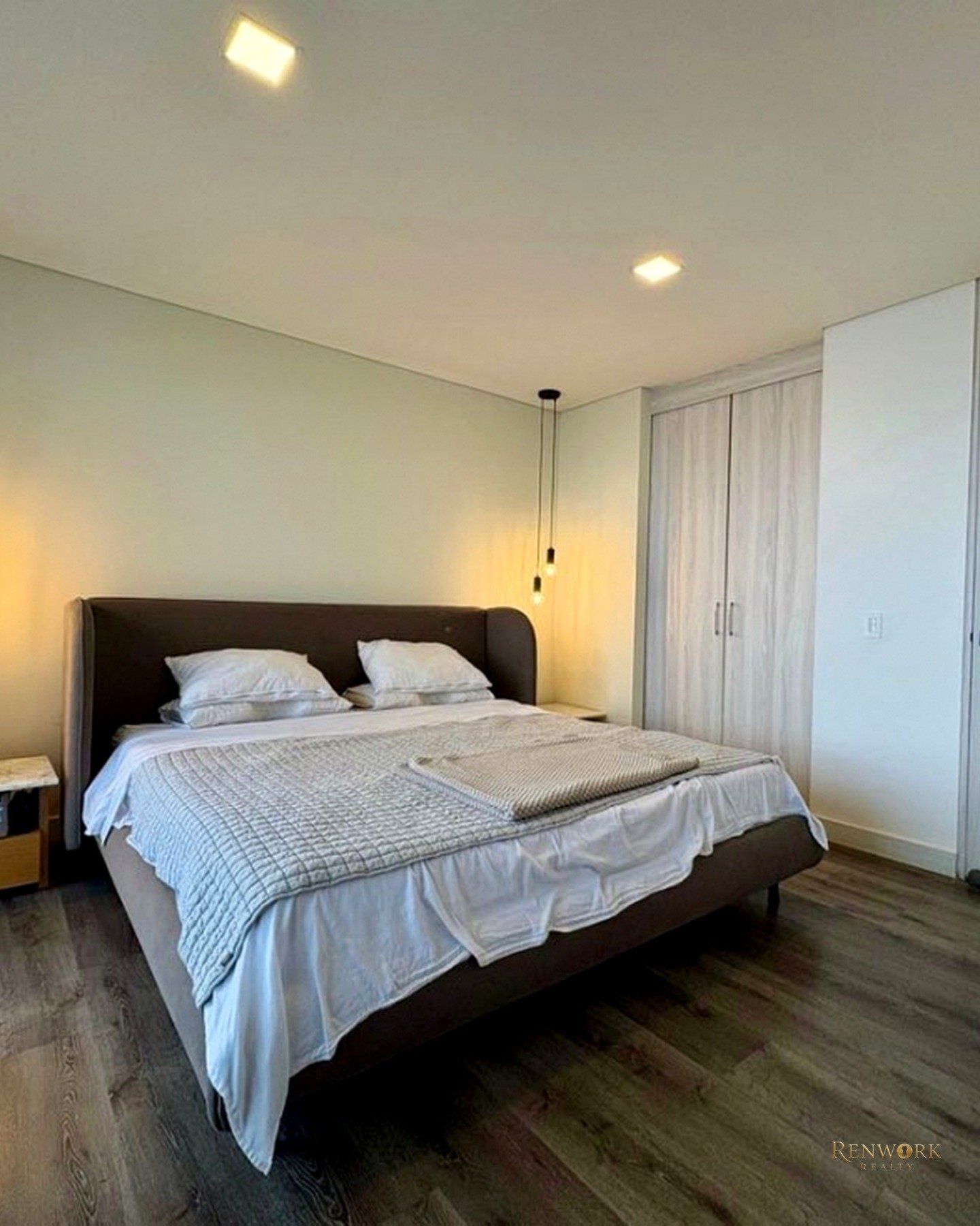 VENTA HERMOSO APARTAMENTO DE 156 MTS EN EL POBLADO PARTE ALTA TESORO · foto 6