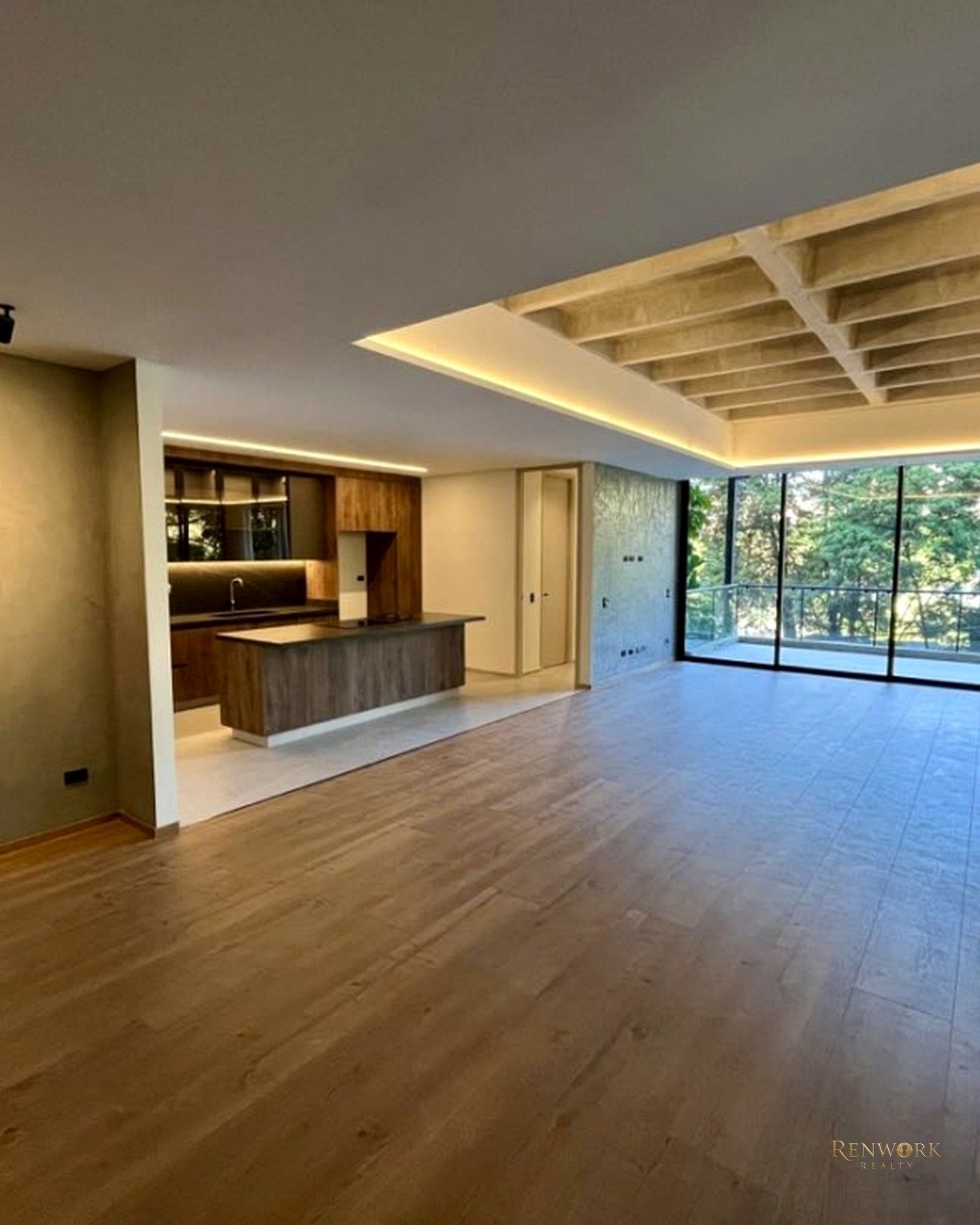 VENTA HERMOSO APARTAMENTO EN EL POBLADO DE 250 MTS SECTOR EL CAMPESTRE · foto 2