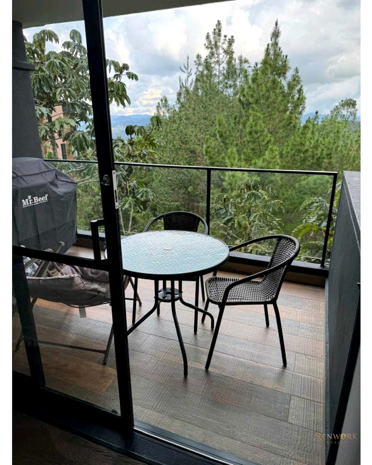 VENTA HERMOSO APARTAMENTO EN EL RETIRO · foto 5