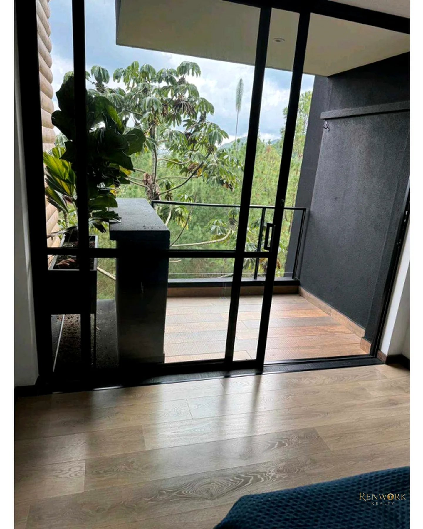 VENTA HERMOSO APARTAMENTO EN EL RETIRO · foto 8