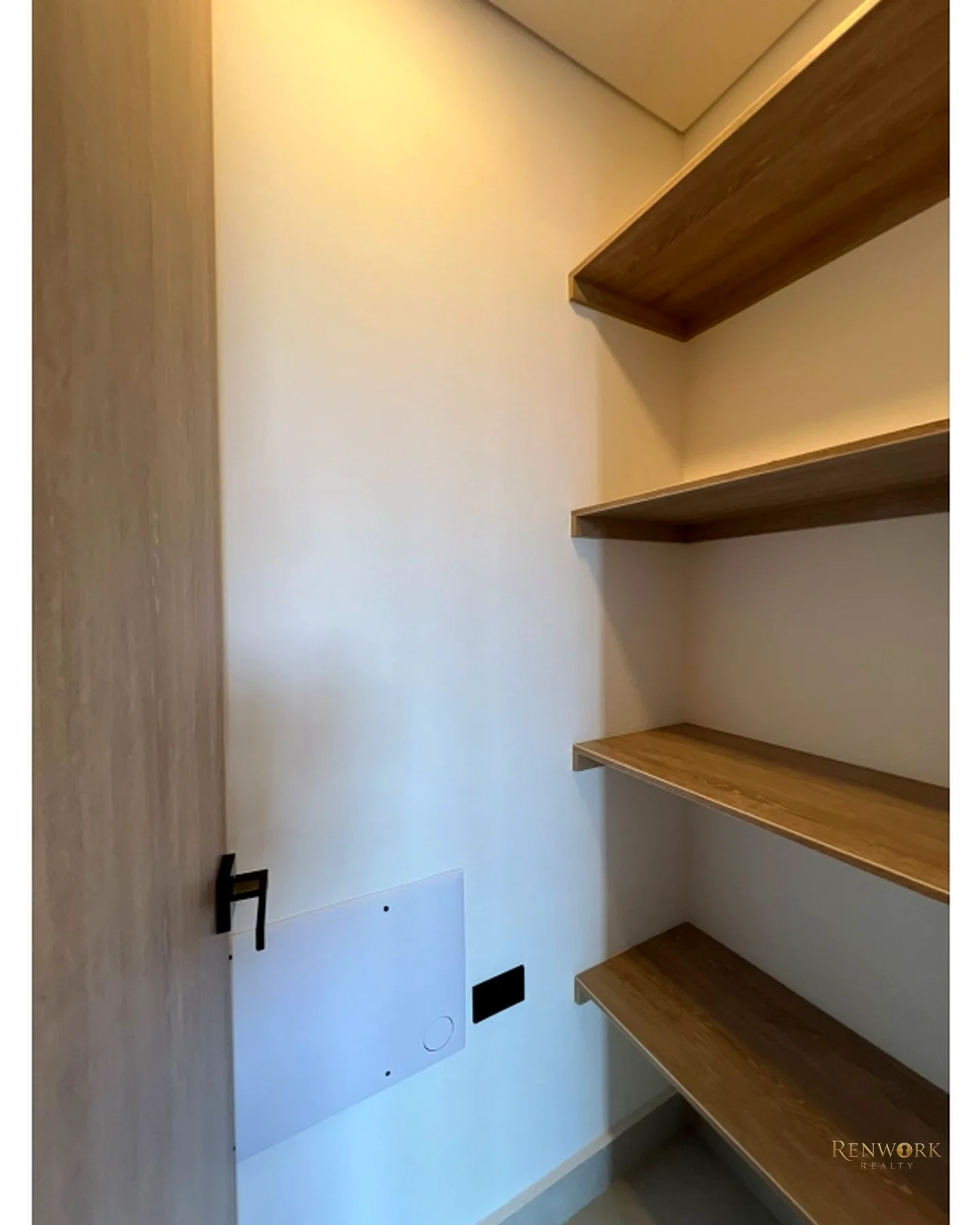VENTA HERMOSO APARTAMENTO PARA ESTRENAR CASTROPOL -POBLADO · foto 12