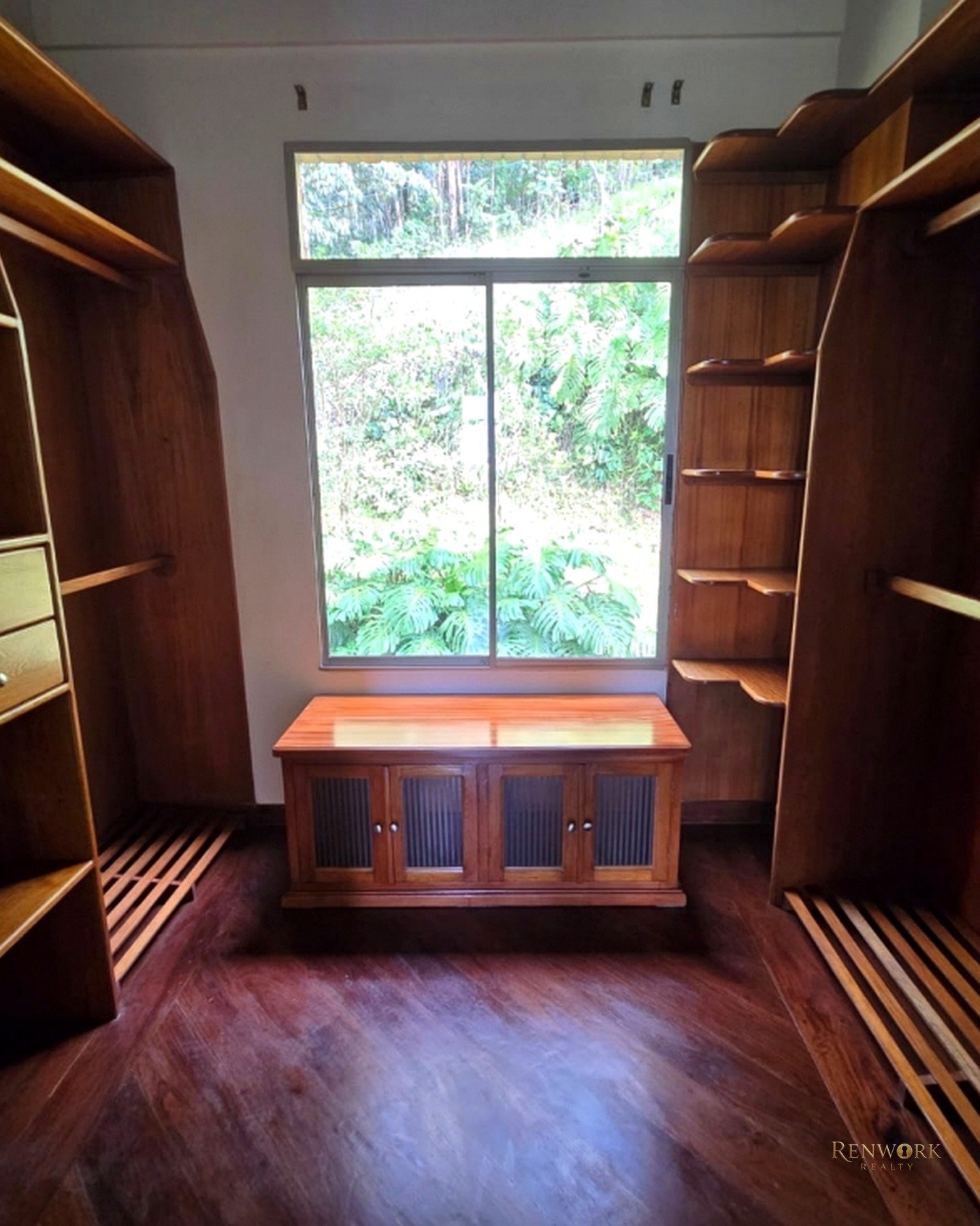 VENTA LUJOSA CASA CON ASCENSOR Y JACUZZI EN EL POBLADO · foto 20