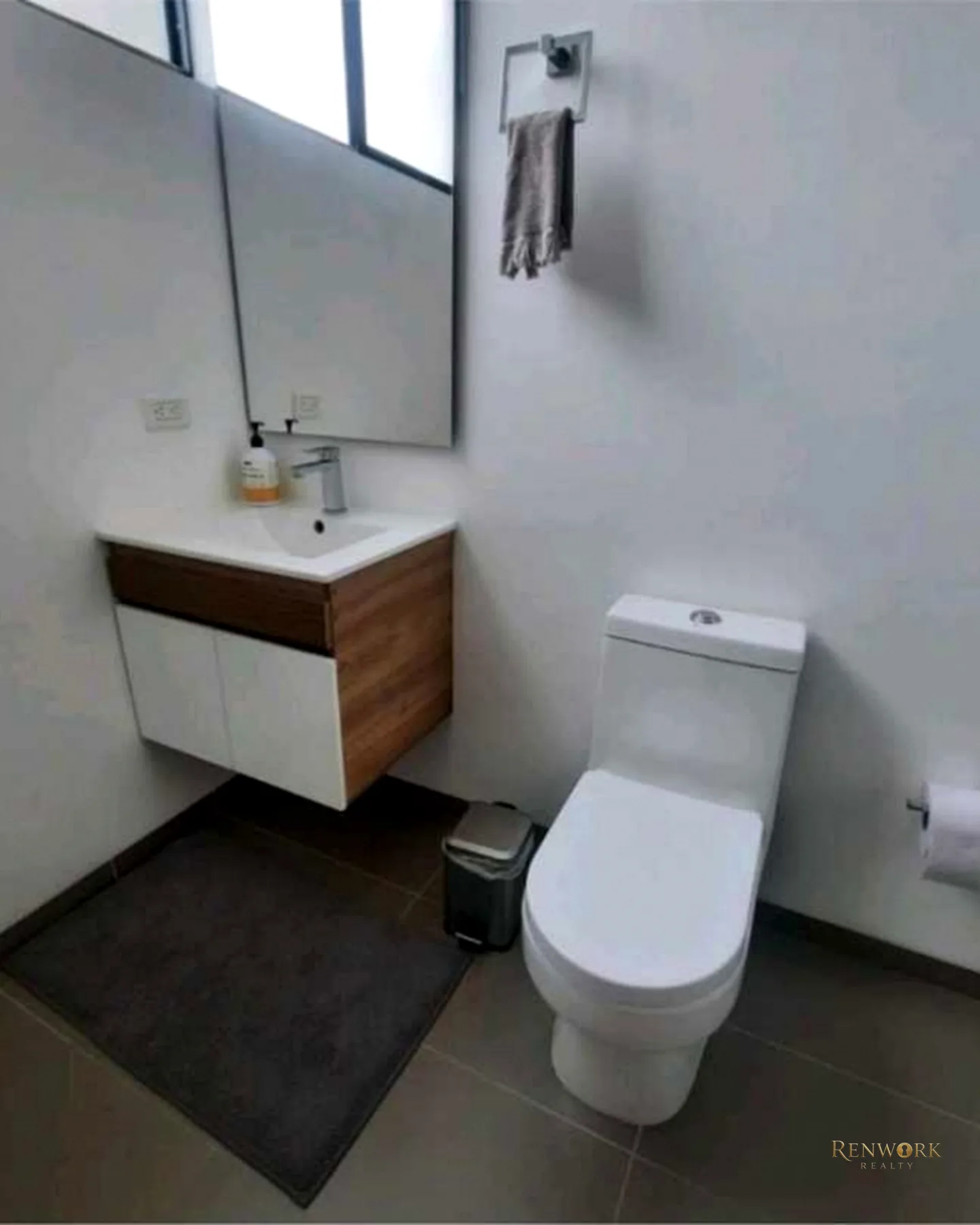 VENTA MODERNO APTO EN ENVIGADO LAS BRUJAS.UNIDAD COMPLETA · foto 9