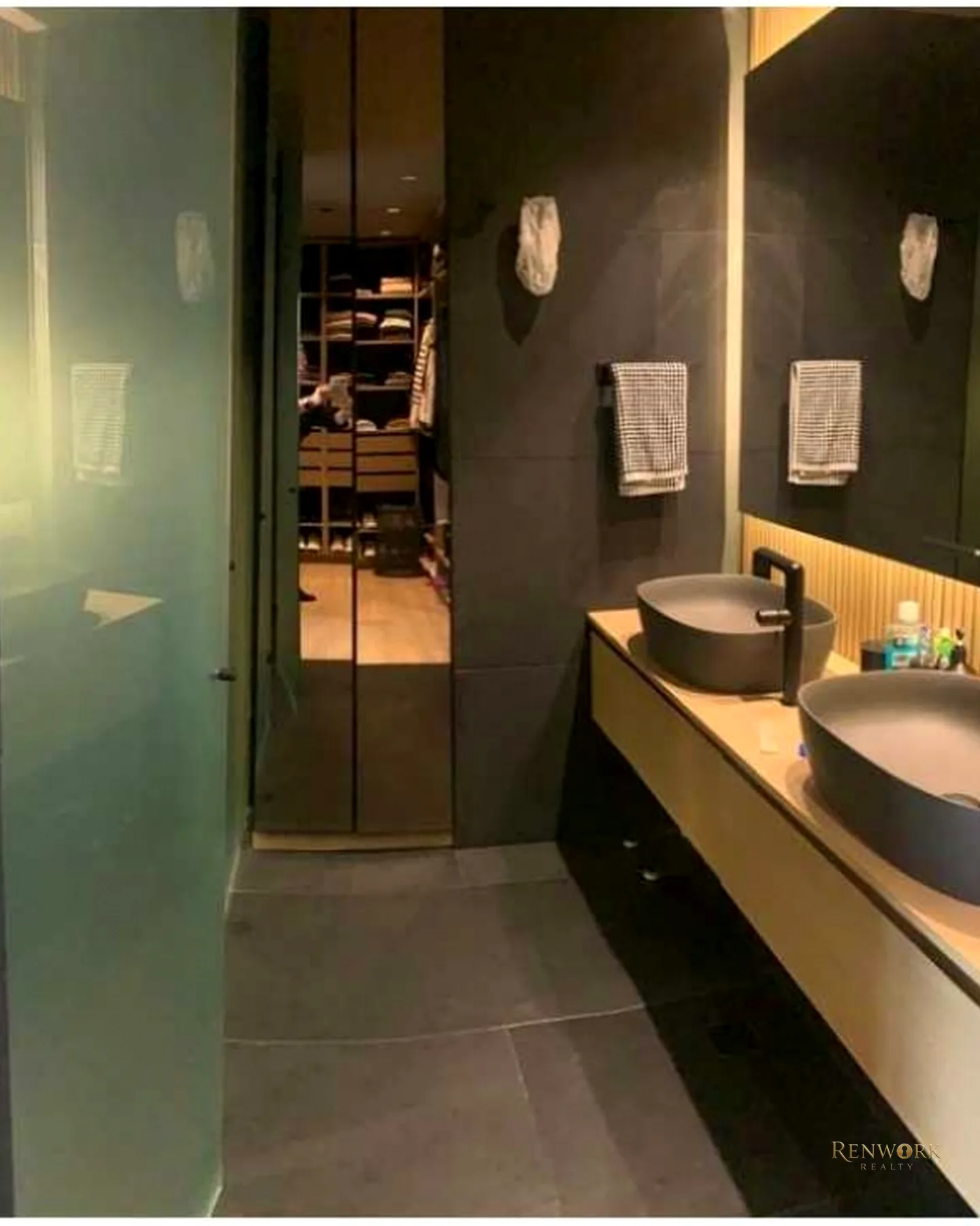 VENTA MODERNO PENTHOUSE EL POBLADO ZONA ROSA AMOBLADO · foto 18