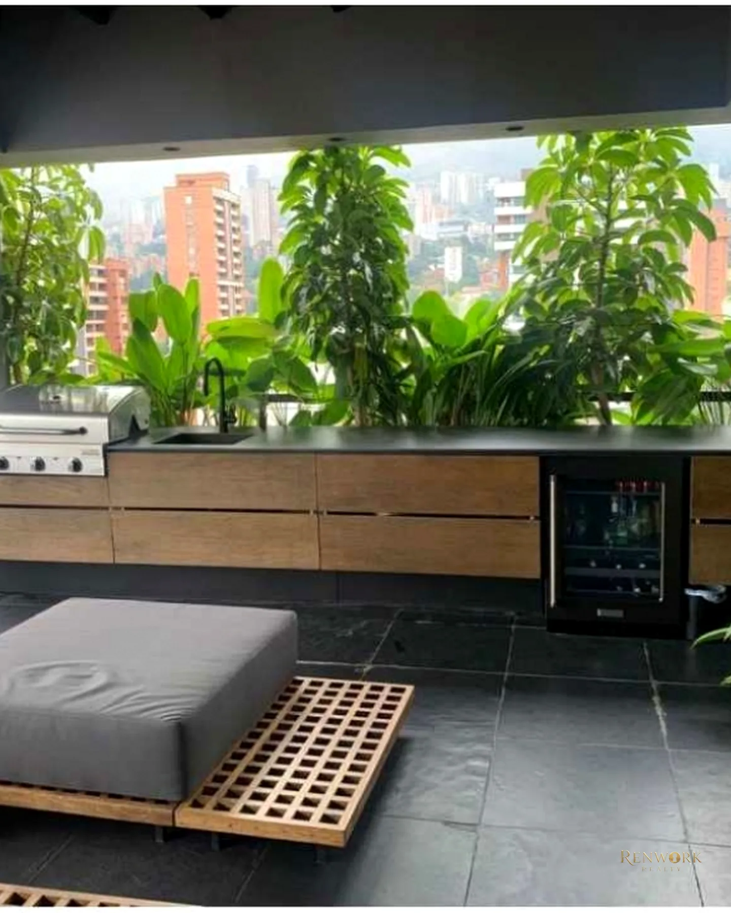 VENTA MODERNO PENTHOUSE EL POBLADO ZONA ROSA AMOBLADO · foto 23