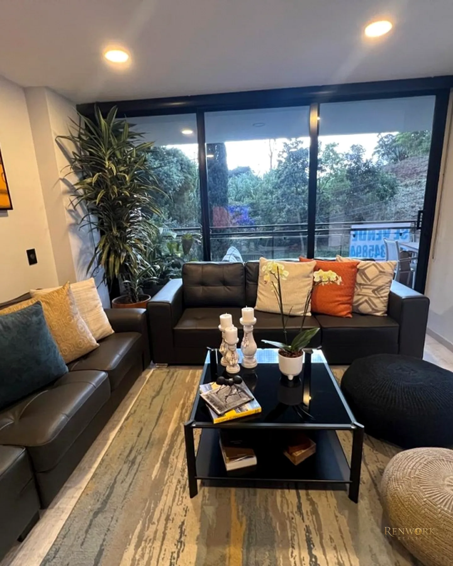 VENTA MODERNO Y ENCANTADOR APARTAMENTO- EL POBLADO · foto 1