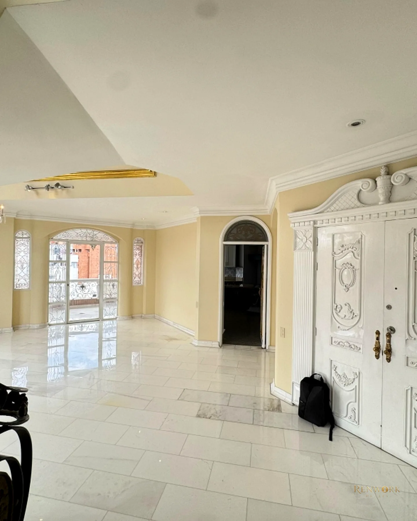 VENTA PENTHOUSE DÚPLEX - LAURELES · foto 3