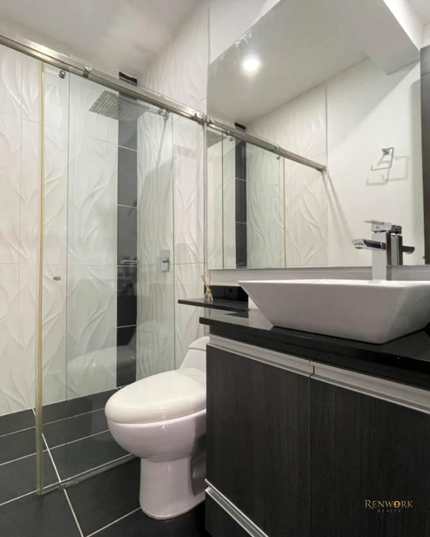 VENTA PENTHOUSE DUPLEX LAURELES UPB · foto 10