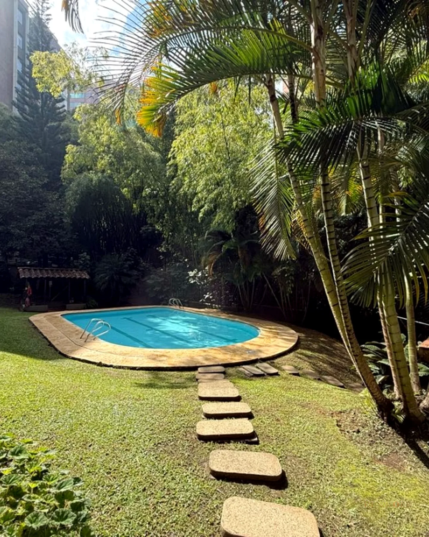 VENTA PENTHOUSE EL TESORO 205M2 TU VECINO EL CENTRO COMERCIAL · foto 18