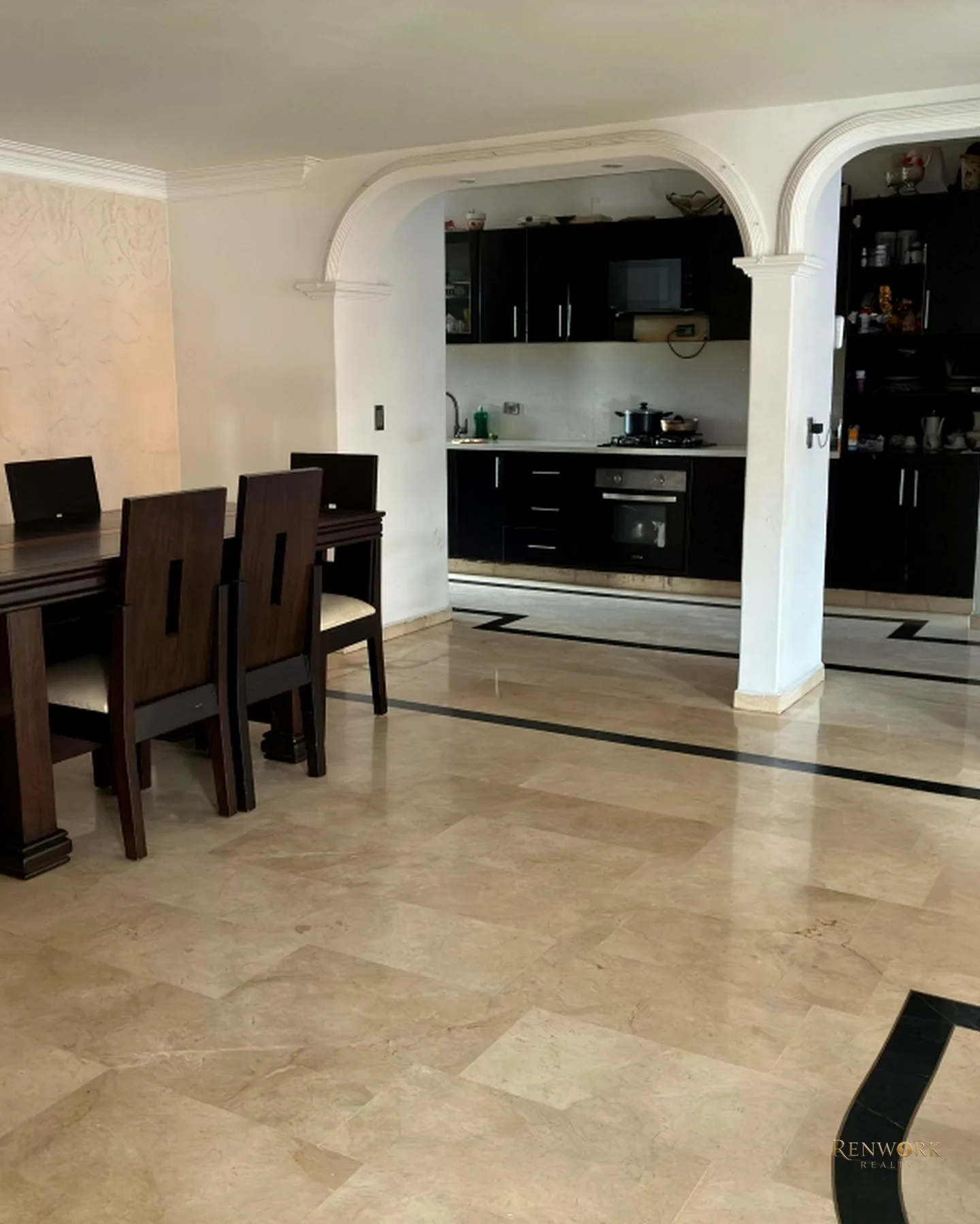 VENTA PENTHOUSE - LAURELES · foto 2