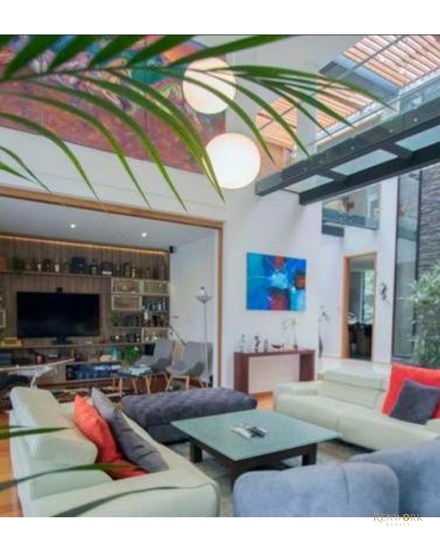 VENTA Y RENTA AMOBLADA CASA EN LA CALERA DE 700 MTS · foto 3