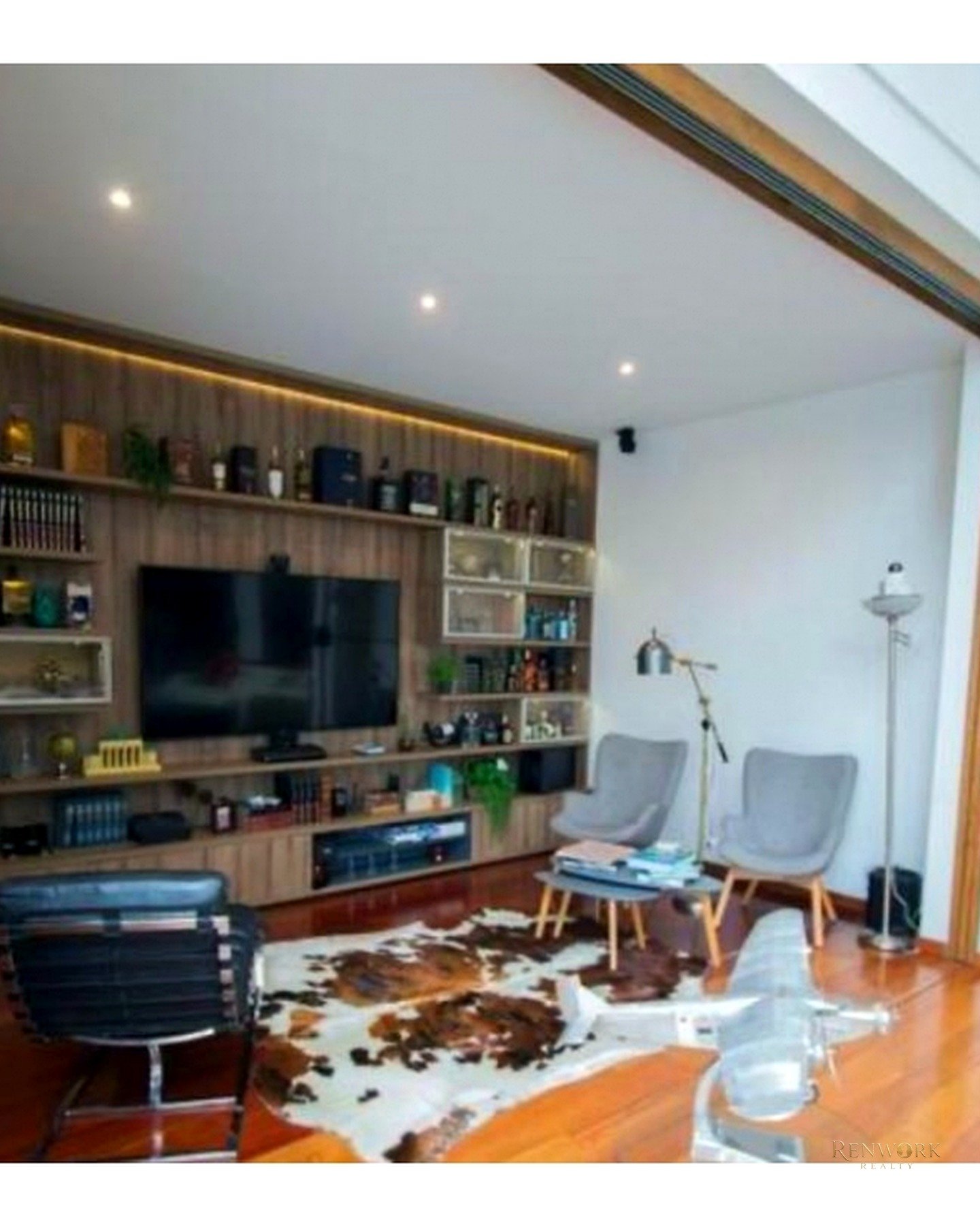 VENTA Y RENTA AMOBLADA CASA EN LA CALERA DE 700 MTS · foto 6