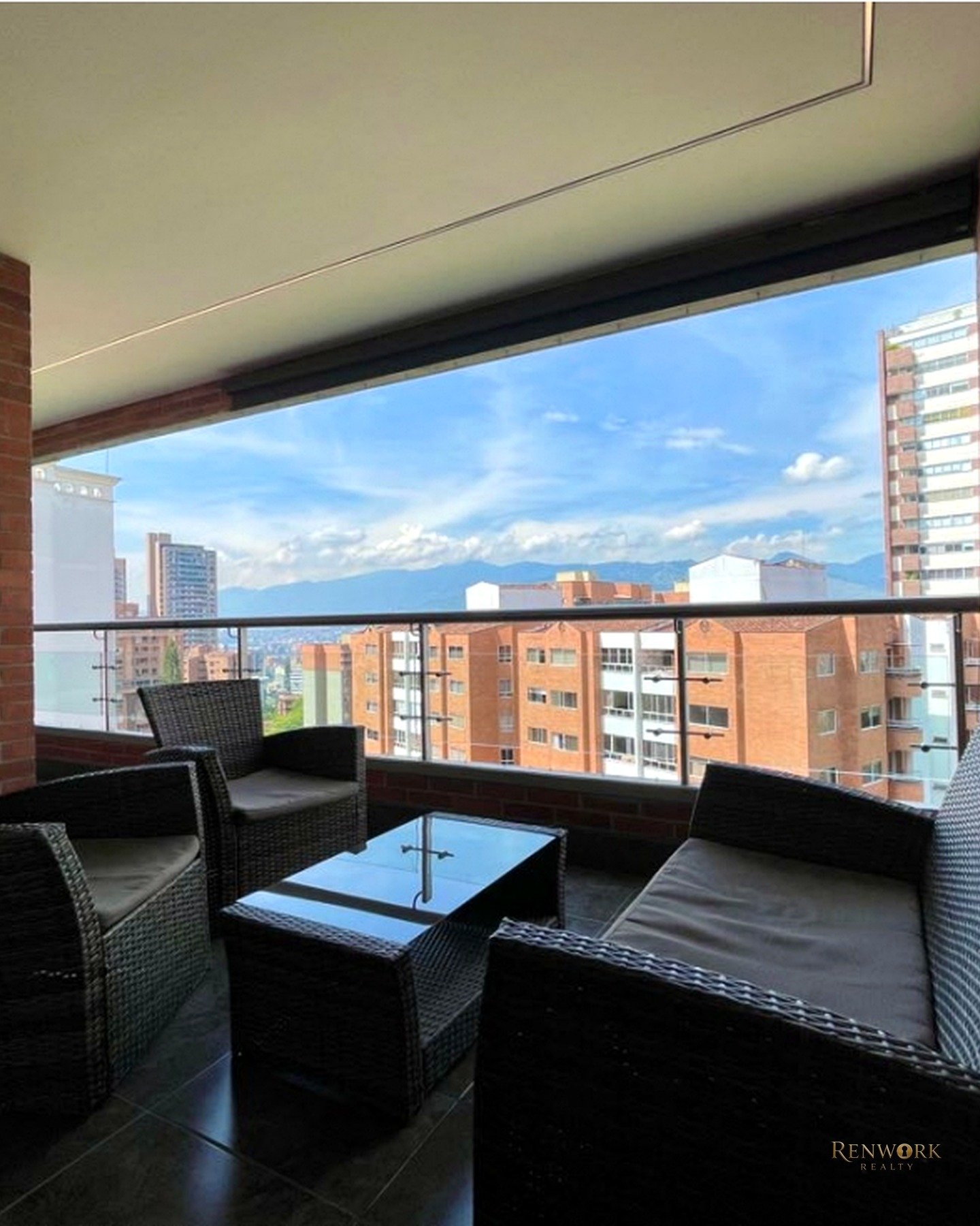 VENTA Y RENTA DE APARTAMENTO SECTOR CASTROPOL POBLADO DE 175 MT2 · foto 20