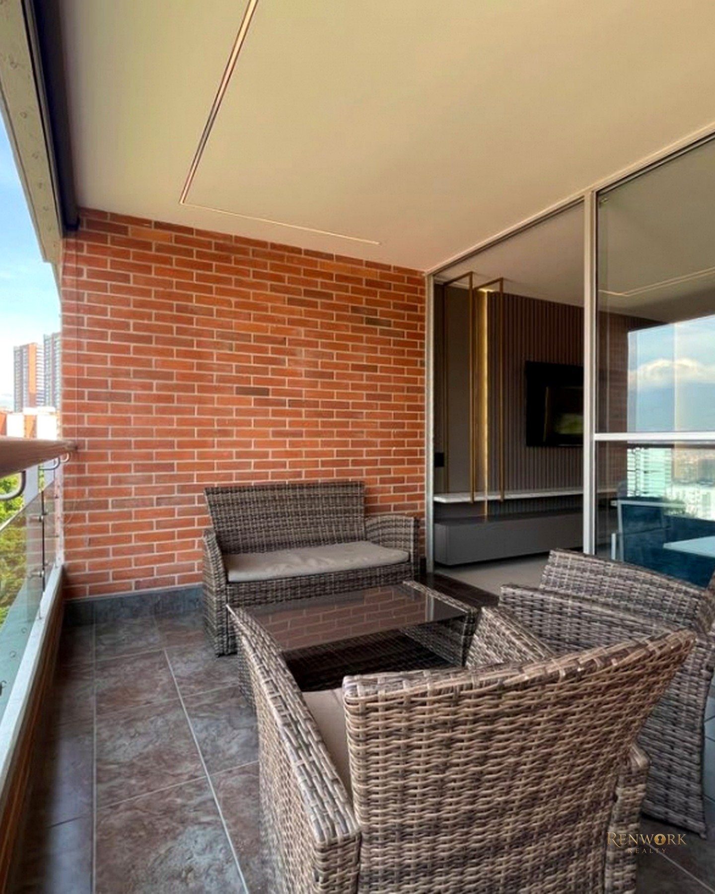 VENTA Y RENTA DE APARTAMENTO SECTOR CASTROPOL POBLADO DE 175 MT2 · foto 21