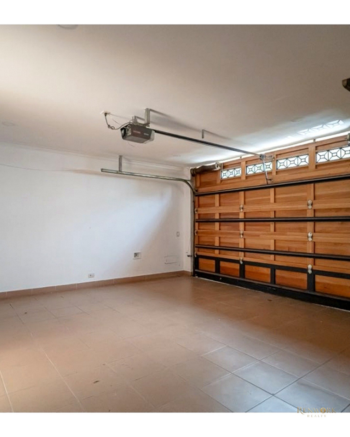 VENTA Y RENTA DE HERMOSA CASA PANORÁMICA DE LUJO EN LA CALERA · foto 12